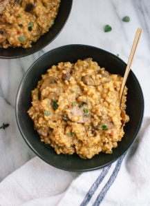 easy-brown-rice-risotto-with-mushrooms